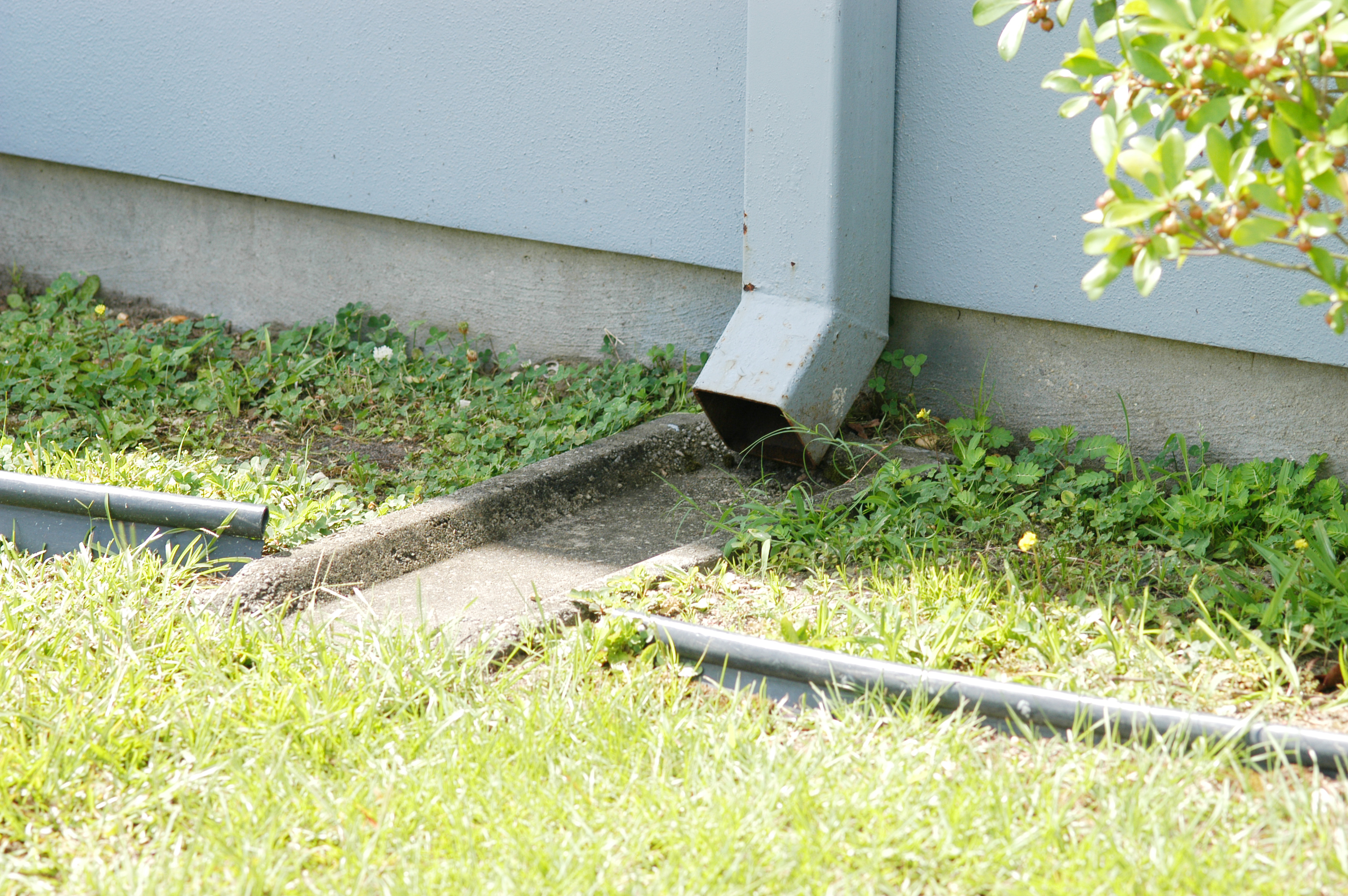 Splash blocks direct water from gutter downspouts away from building foundations and reduce potential for termite infestation by preventing soil movement and slowing the breakdown of termiticide barriers. 