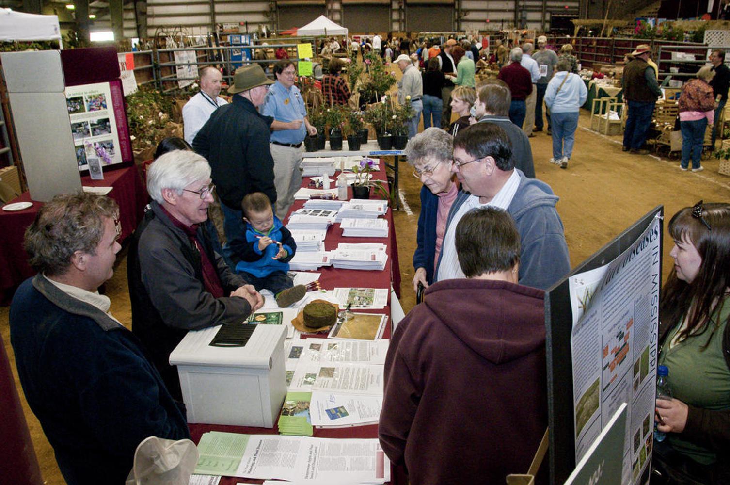 Large crowds took part in the 2010 Everything Garden Expo. Many participants stopped by the information booth staffed by Mississippi State University's Extension Service. (Photo by Scott Corey)