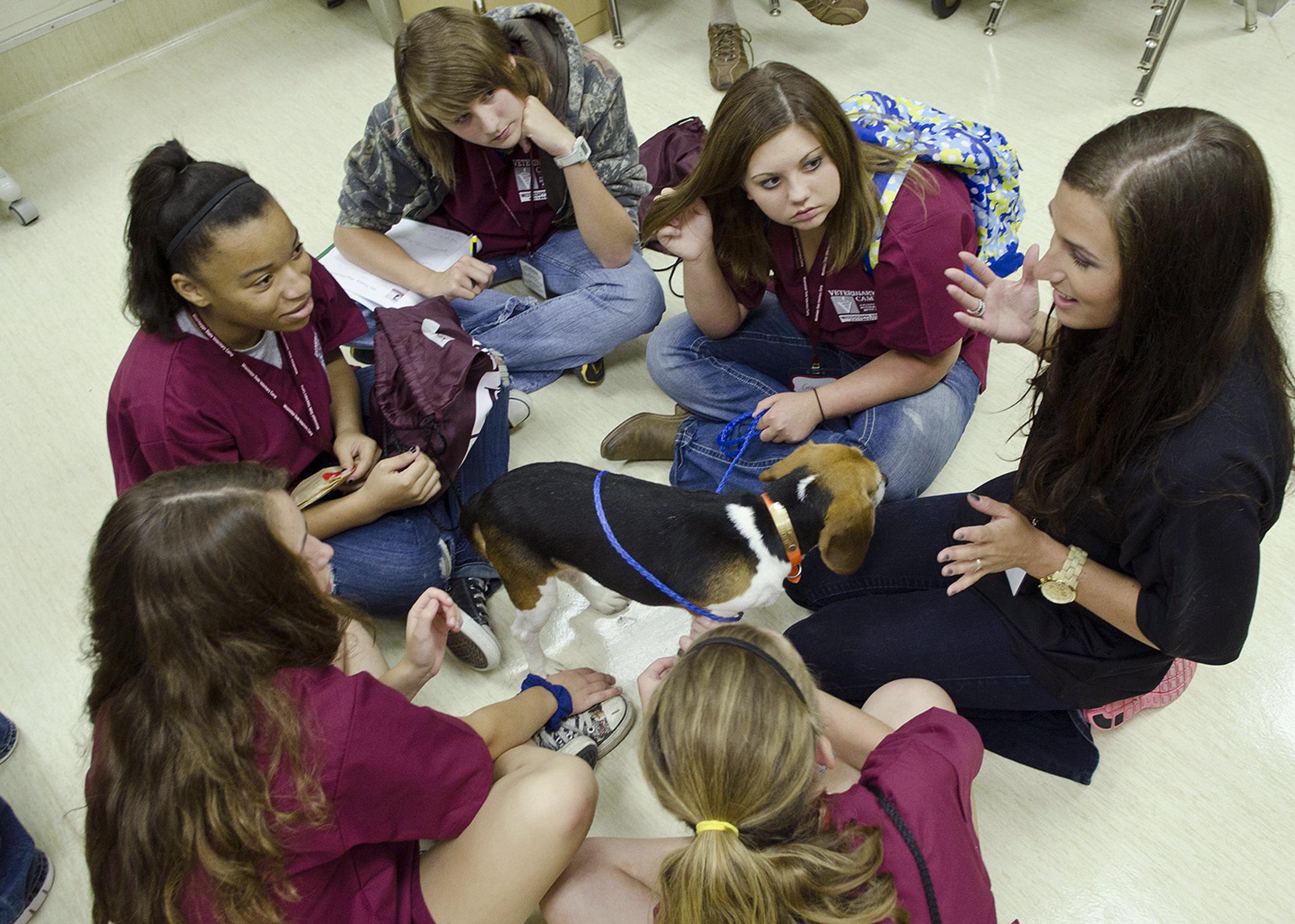 vet-camp-offers-experience-for-high-school-students-mississippi-state