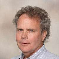 Dr. Alan Henn
