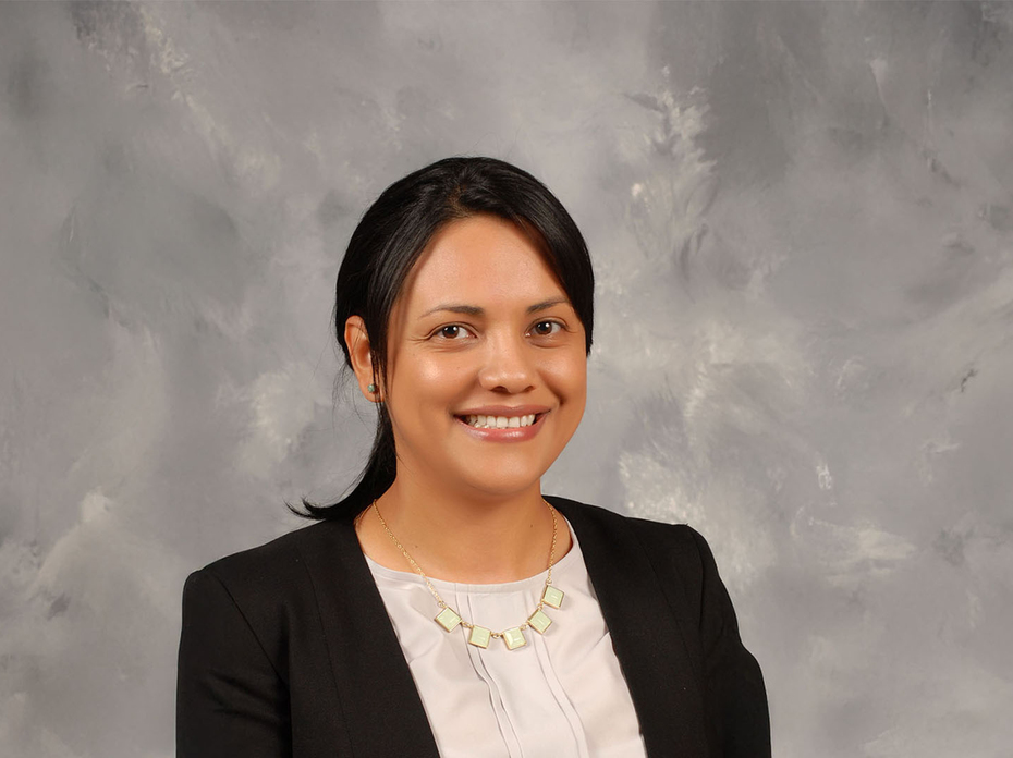 Portrait of Elizabeth Canales