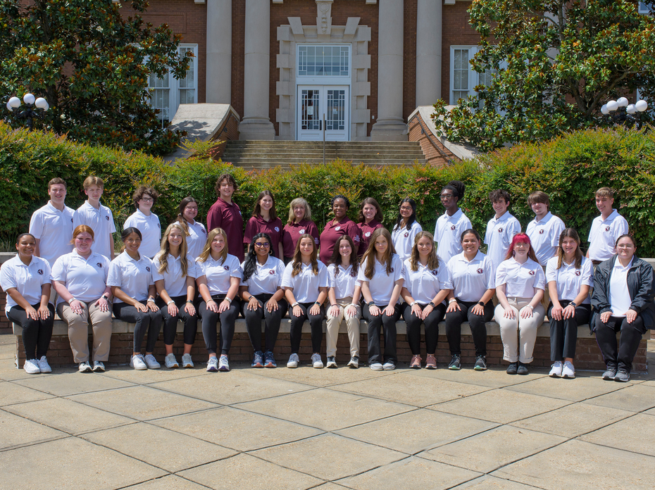 A group photo of the Rural Medical and Science Scholars Class of 2022.