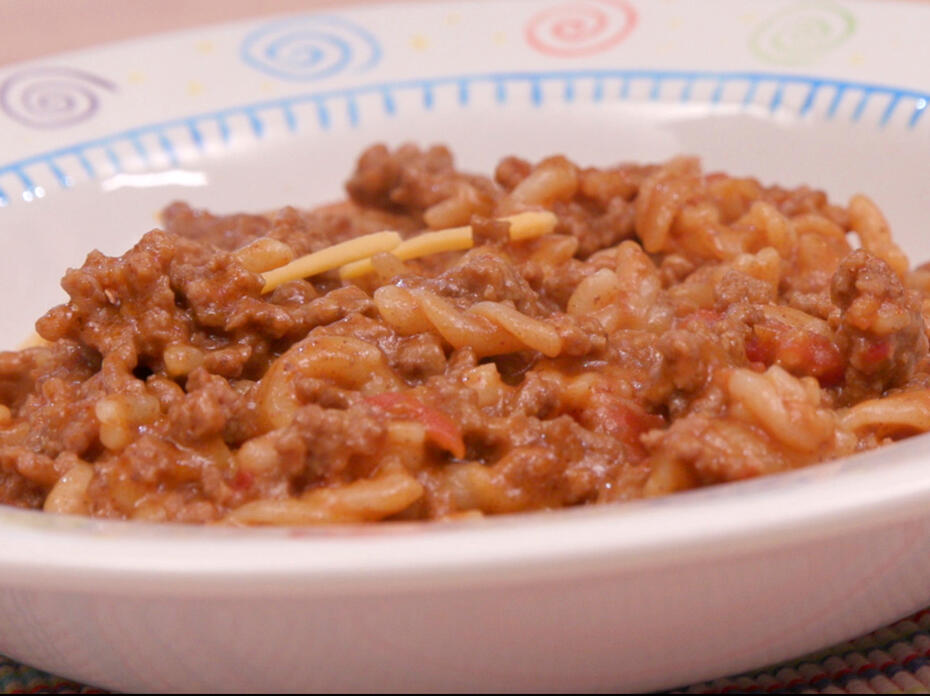 A close-up of a dish of Quick Taco-Mac.