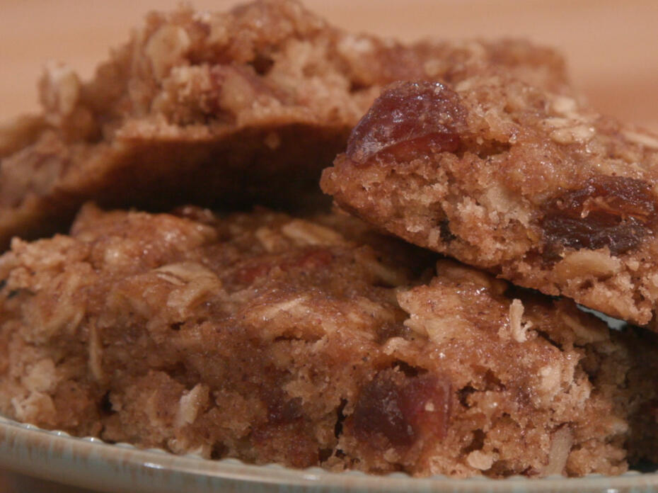 Closeup of soft granola bars on a plate.