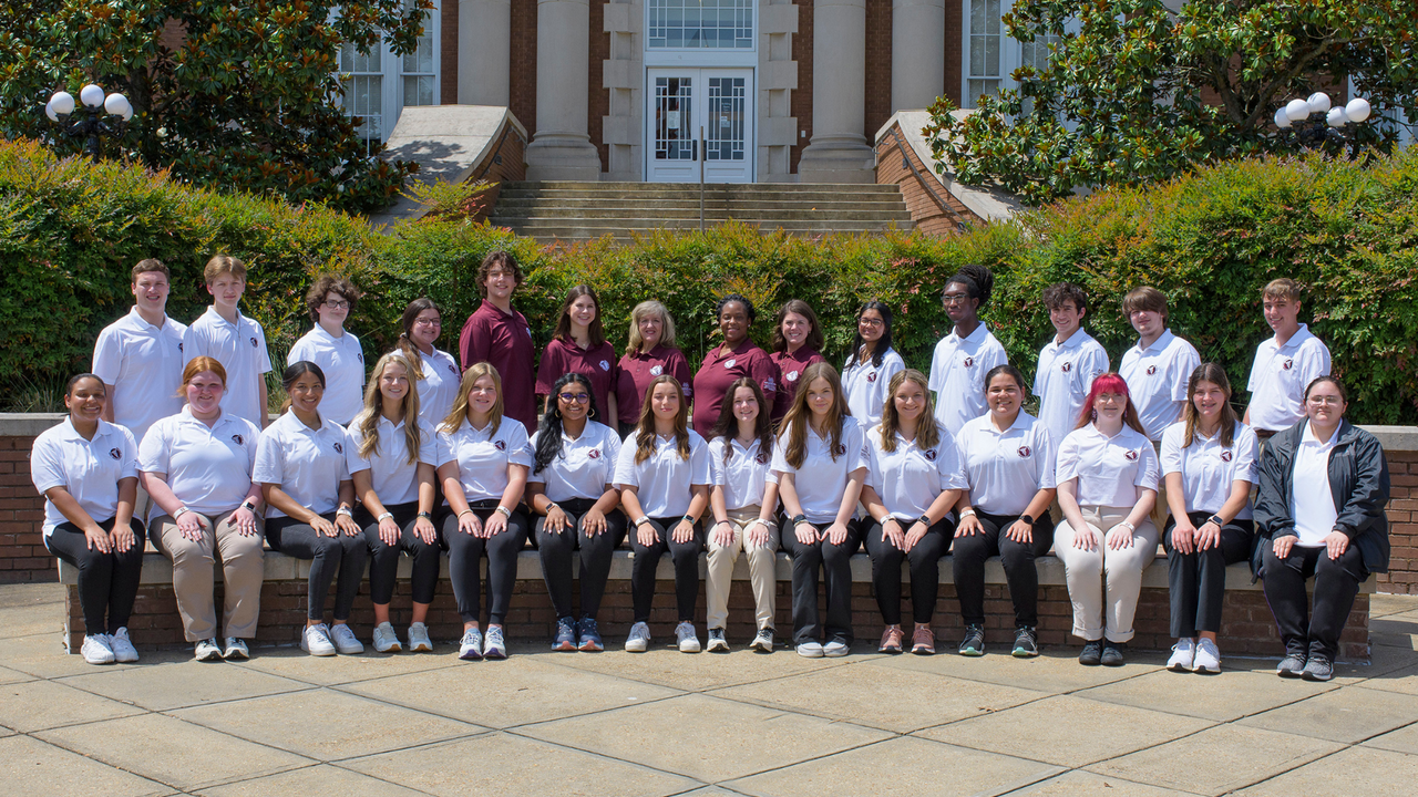 A group photo of the Rural Medical and Science Scholars Class of 2022.