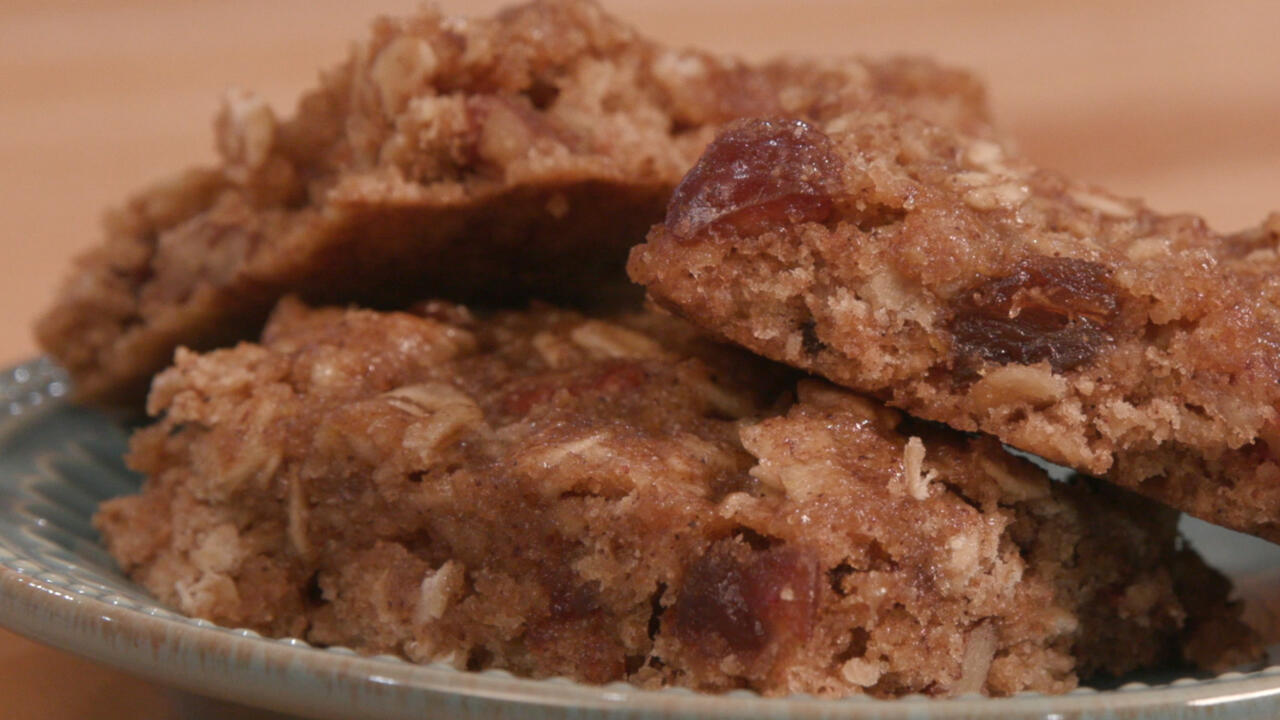 Closeup of soft granola bars on a plate.