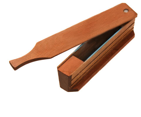 A wooden box used for turkey hunting, also called a turkey friction call. 