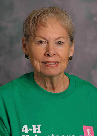 Debby Carnathan portrait
