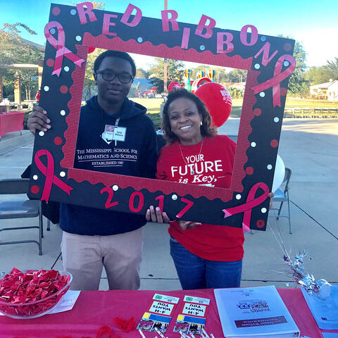 Sharon and Carey at the Columbus Housing Authority Red Ribbon Day